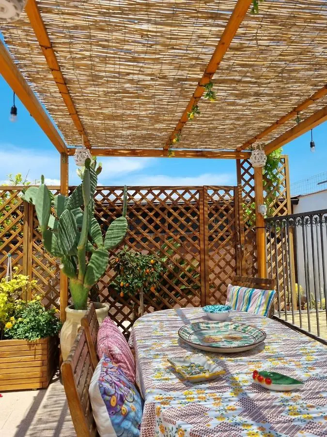 Apartmán La Dimora Di Helios Noto Itálie