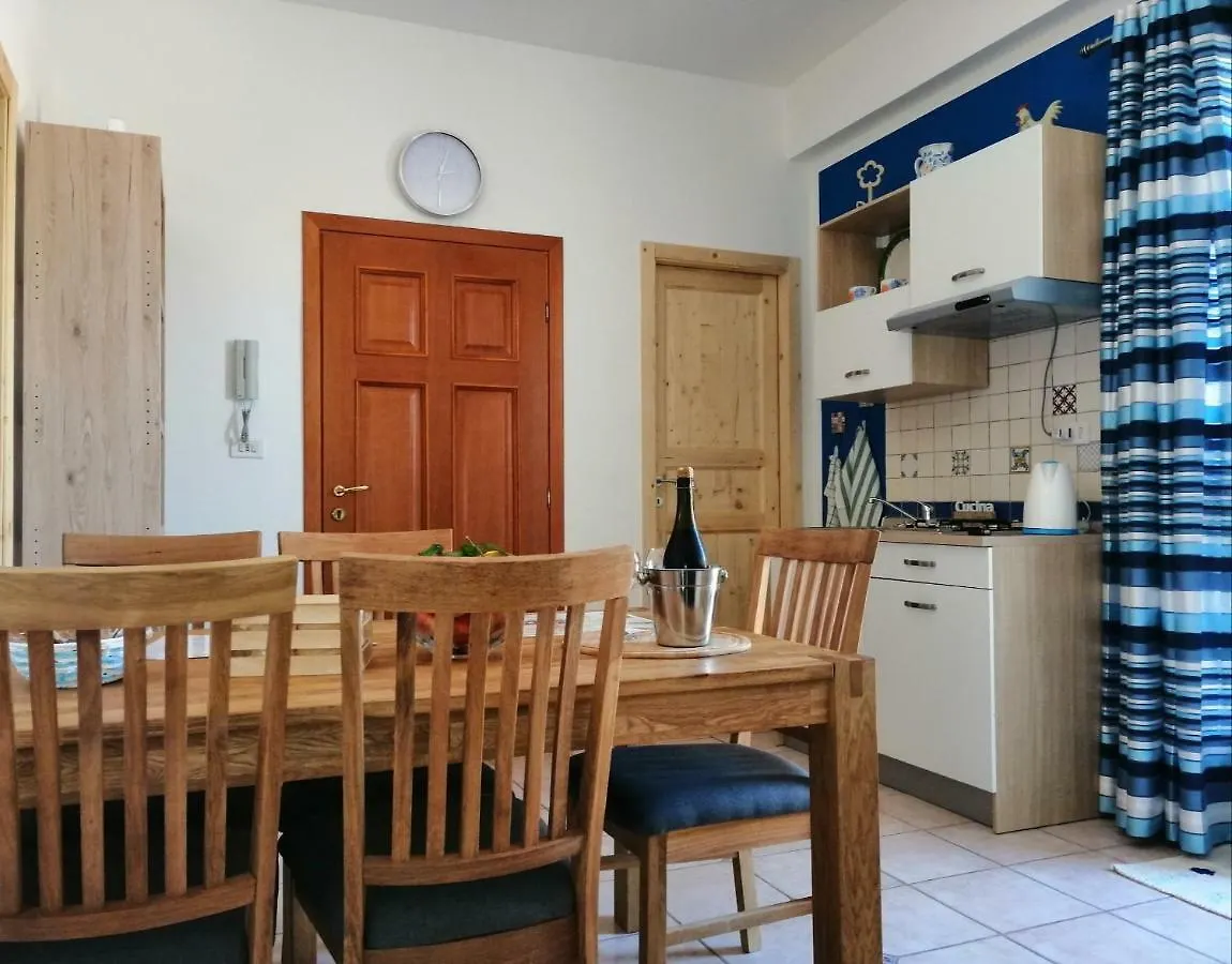 Apartmán La Dimora Di Helios Noto 0*,  Itálie